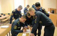 مذكرة للمتقدمين إلى معهد الأورال لخدمة الإطفاء الحكومية التابع لوزارة حالات الطوارئ في روسيا قائمة المتقدمين لمعهد الأورال للسلامة من الحرائق